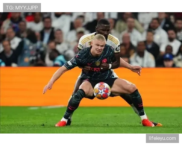 哈兰德面对顶级中卫时的对抗能力是否已达到世界级水准