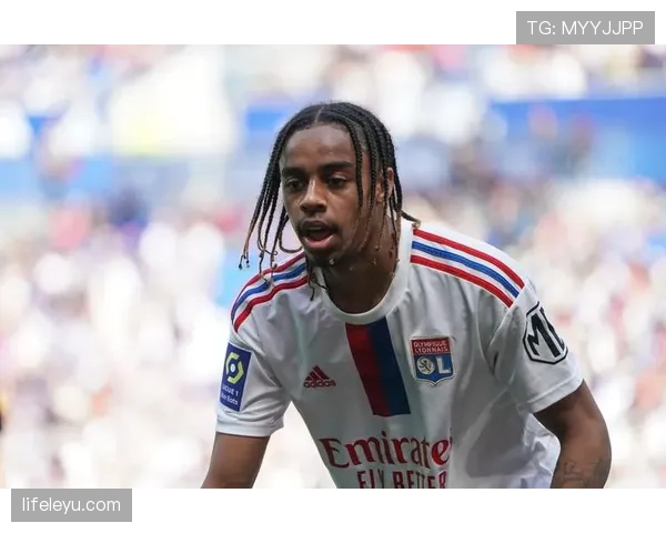 巴尔科拉与穆西亚拉：技术风格如何塑造进攻参与度差异