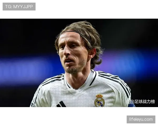 恩佐与莫德里奇：现代中场组织核心的能力分野与角色适配性解析